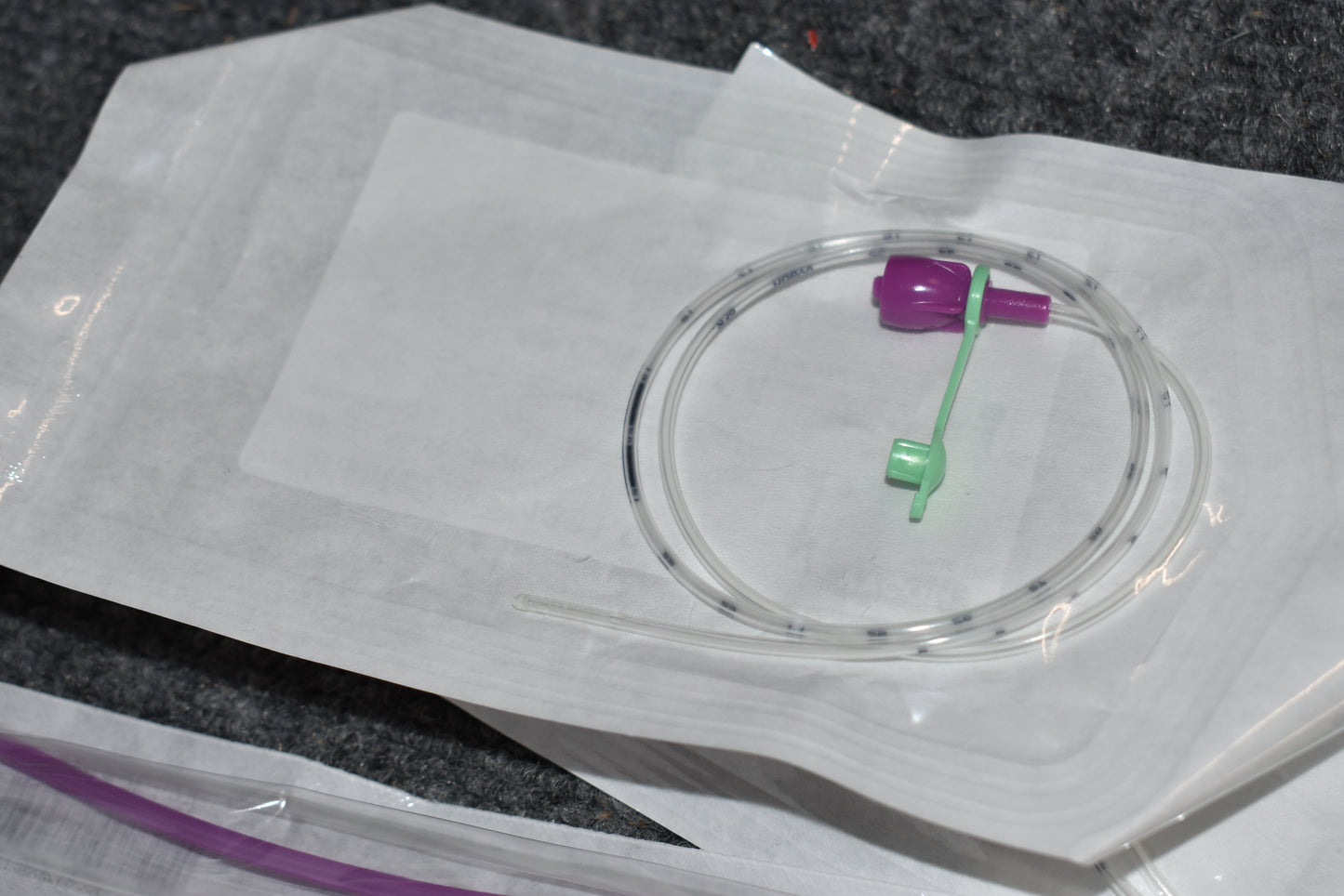 VYGON Nutrisafe2 feeding systems for neonates / preemies lot of Sampling Straws, 60cc Syringes, 6Fr NG tubes